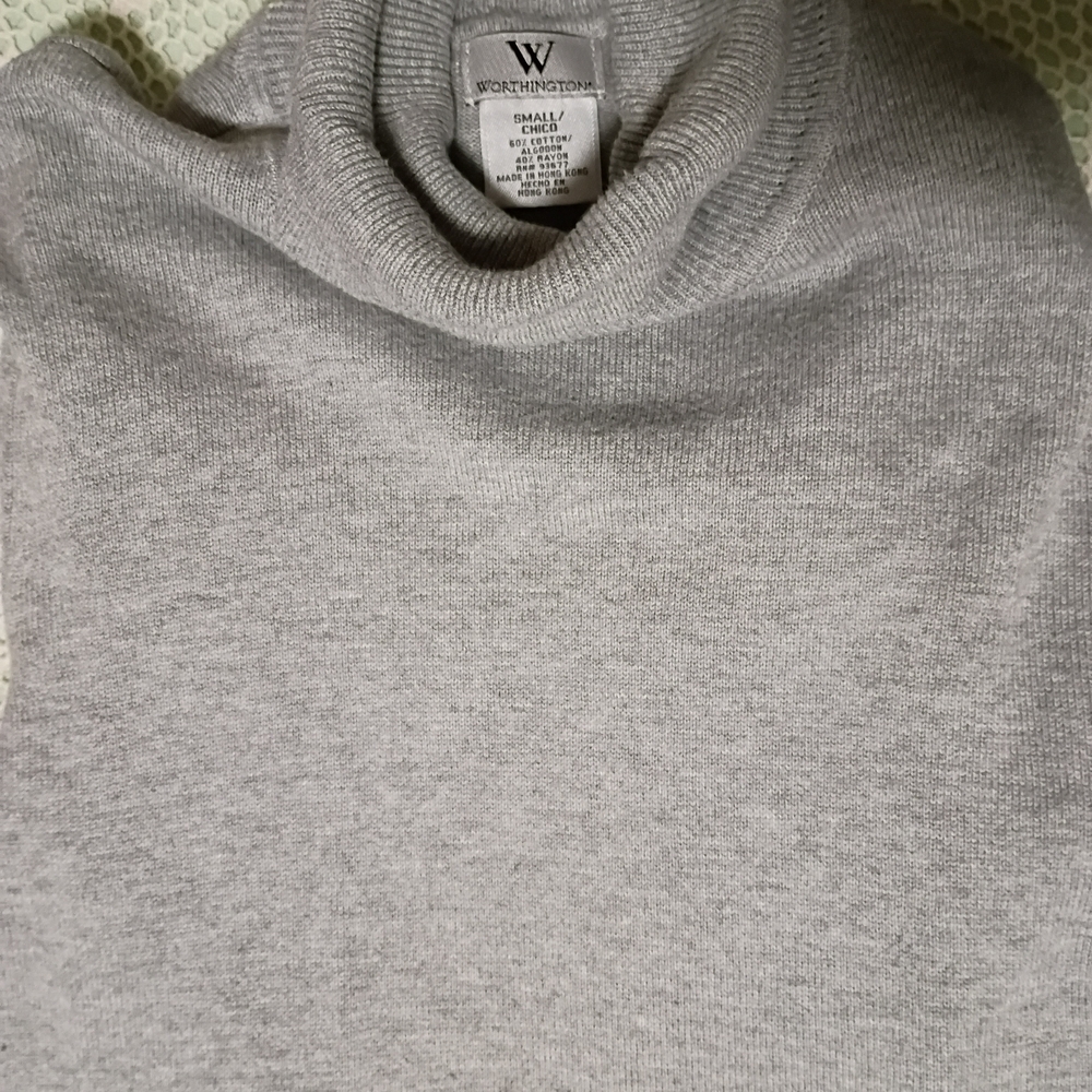 Worthington Light Gray Turtleneck Sweater for Woman